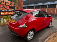 CHRYSLER YPSILON
