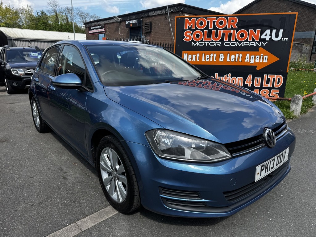 2013 Volkswagen GOLF